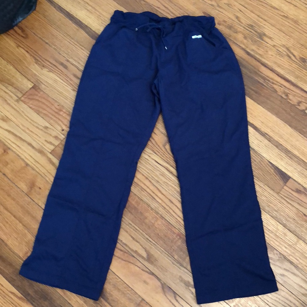 Scrub bottom